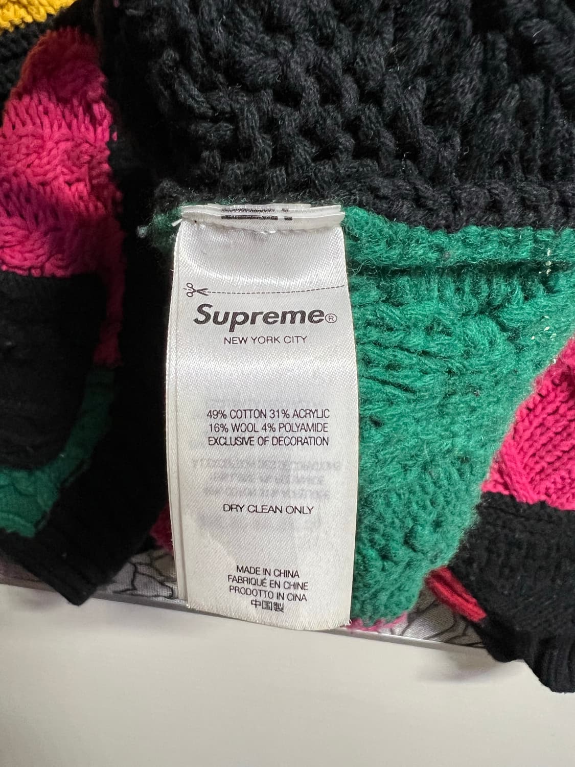 23F/W 슈프림 패치워크 멀티컬러 케이블 가디건 상품이미지7