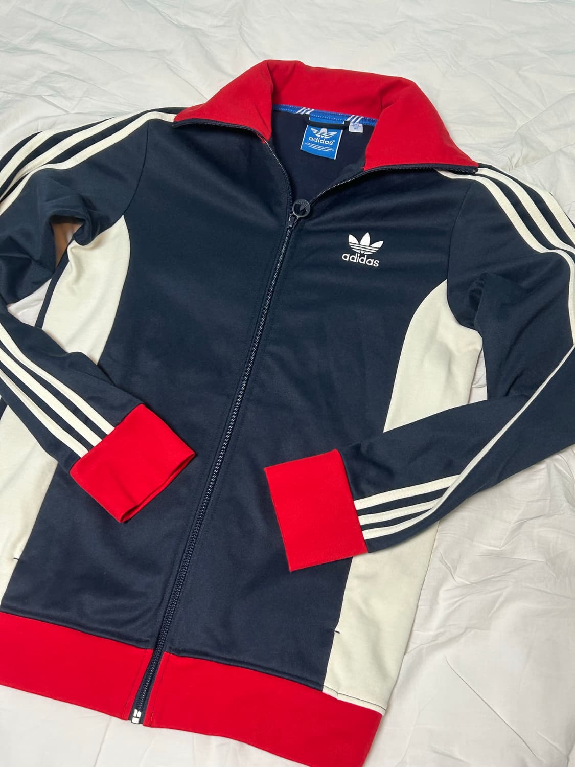 아디다스 유로파 트랙탑 네이비 상품이미지1