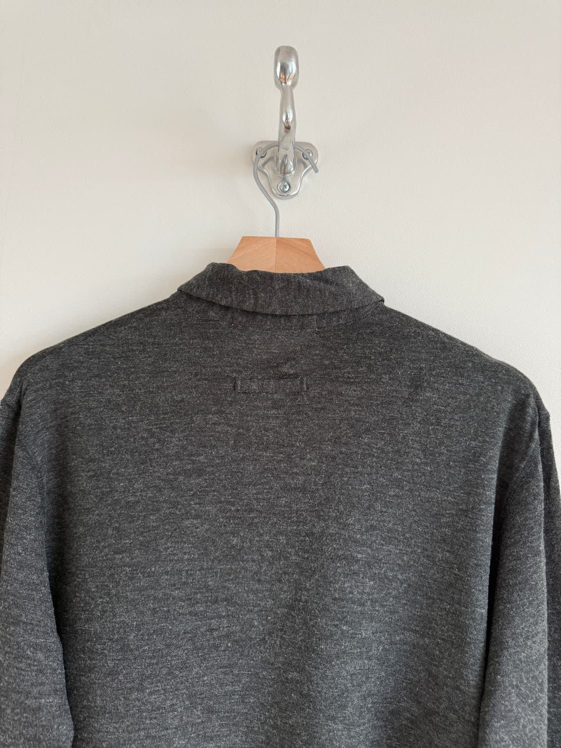 장 폴 고티에 옴므 카라 롱슬리브 상품이미지5