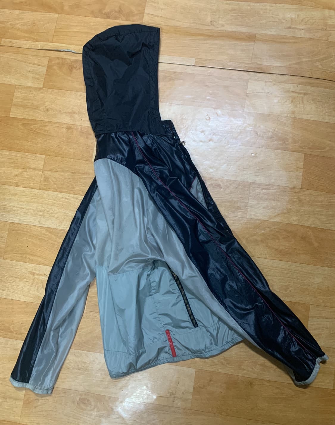 PRADA 프라다 스포츠 라이트 웨이트 후디 집업재킷(유니색스)M 사이즈 상품이미지1