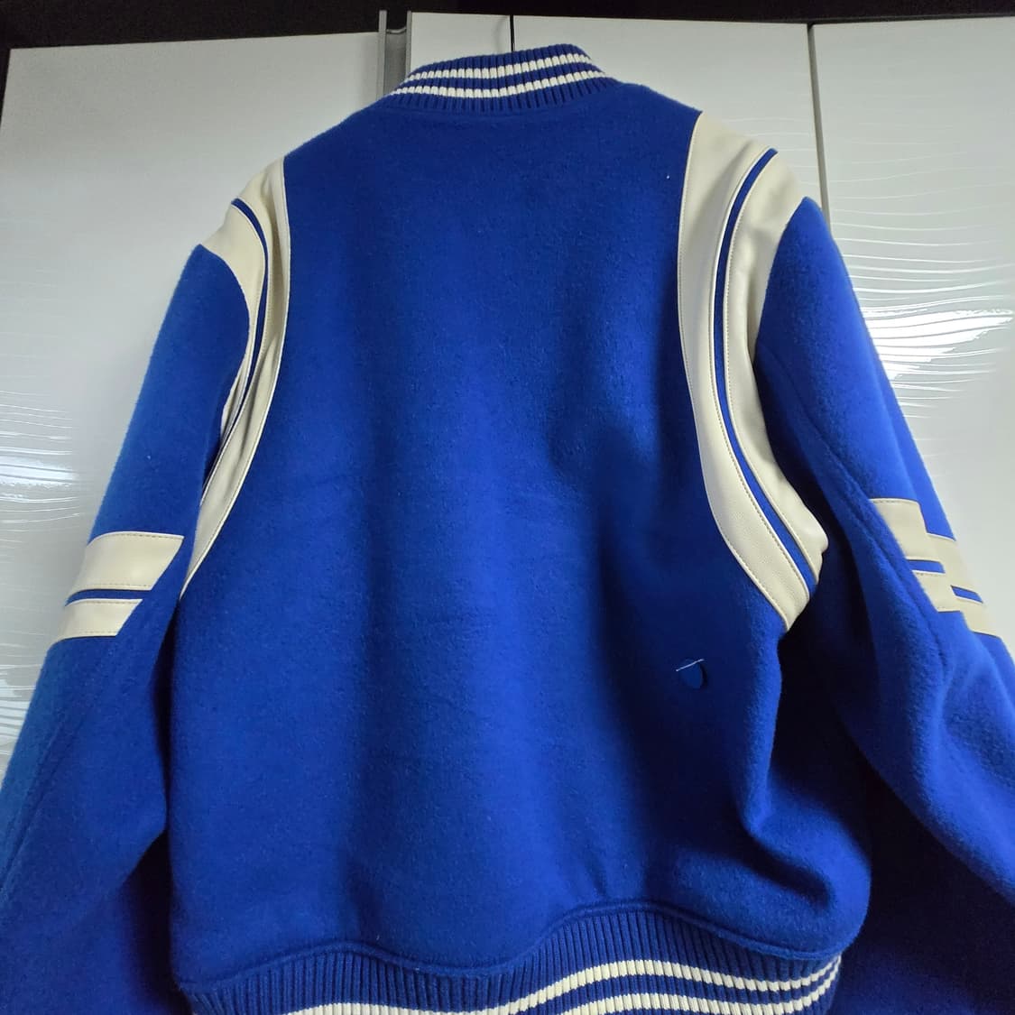 아더에러 바시티자켓 상품이미지3