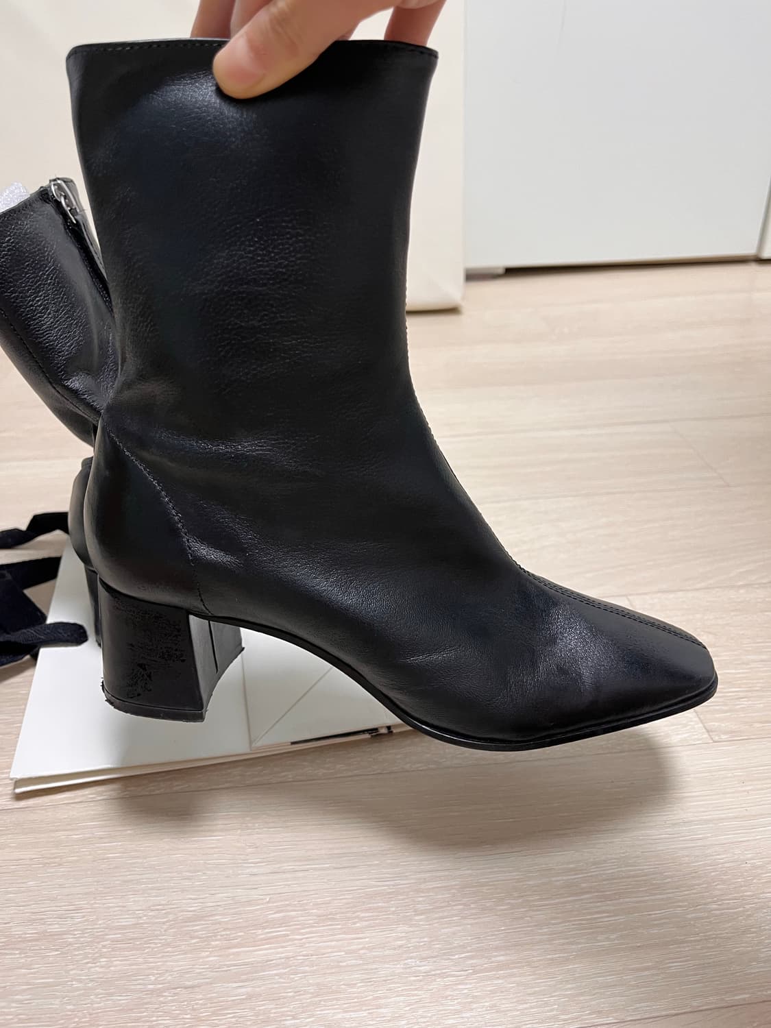 자라 블랙 레더 앵클 부츠 240 (36) 상품이미지4