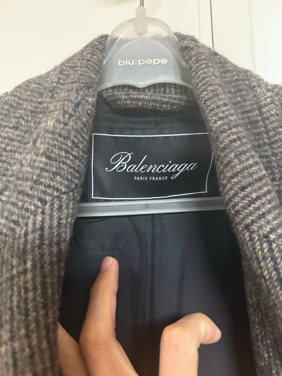 발렌시아가 오버사이즈 디스트레스드 코트 38 상품이미지5