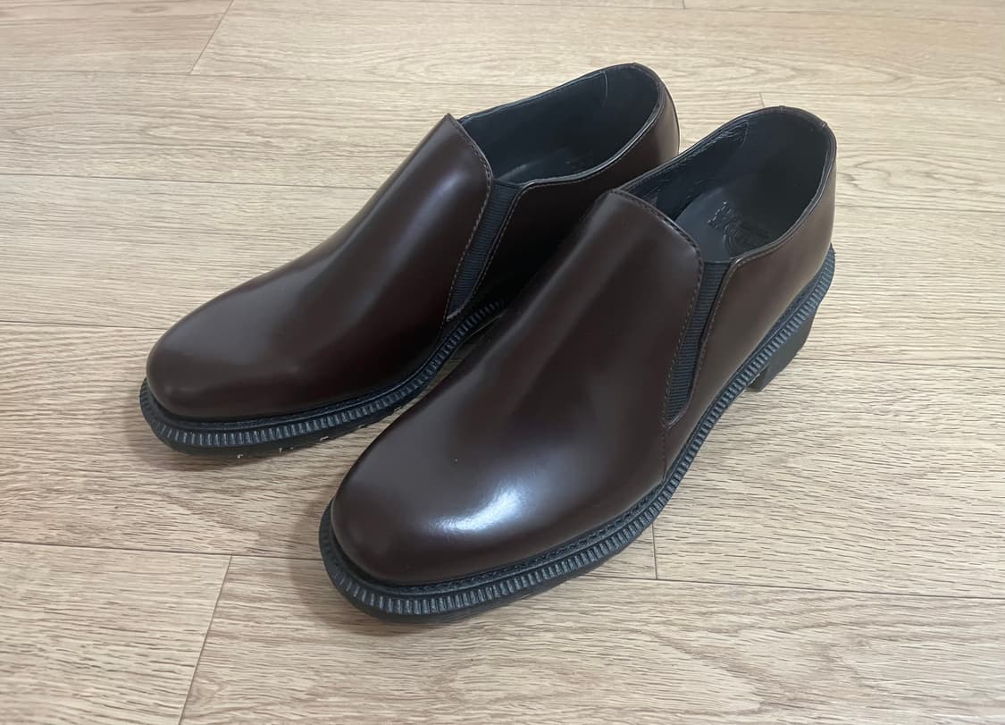 닥터마틴 로지나 새제품 230size 상품이미지3