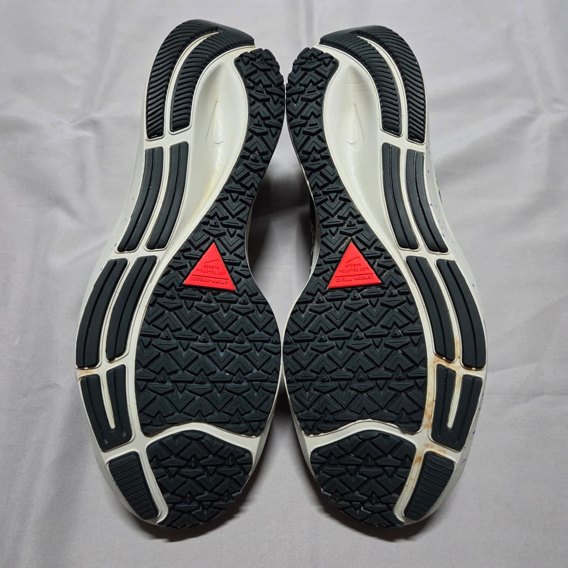 Nike Air Zoom Pegasus 37 Shield 나이키 페가수스 상품이미지7