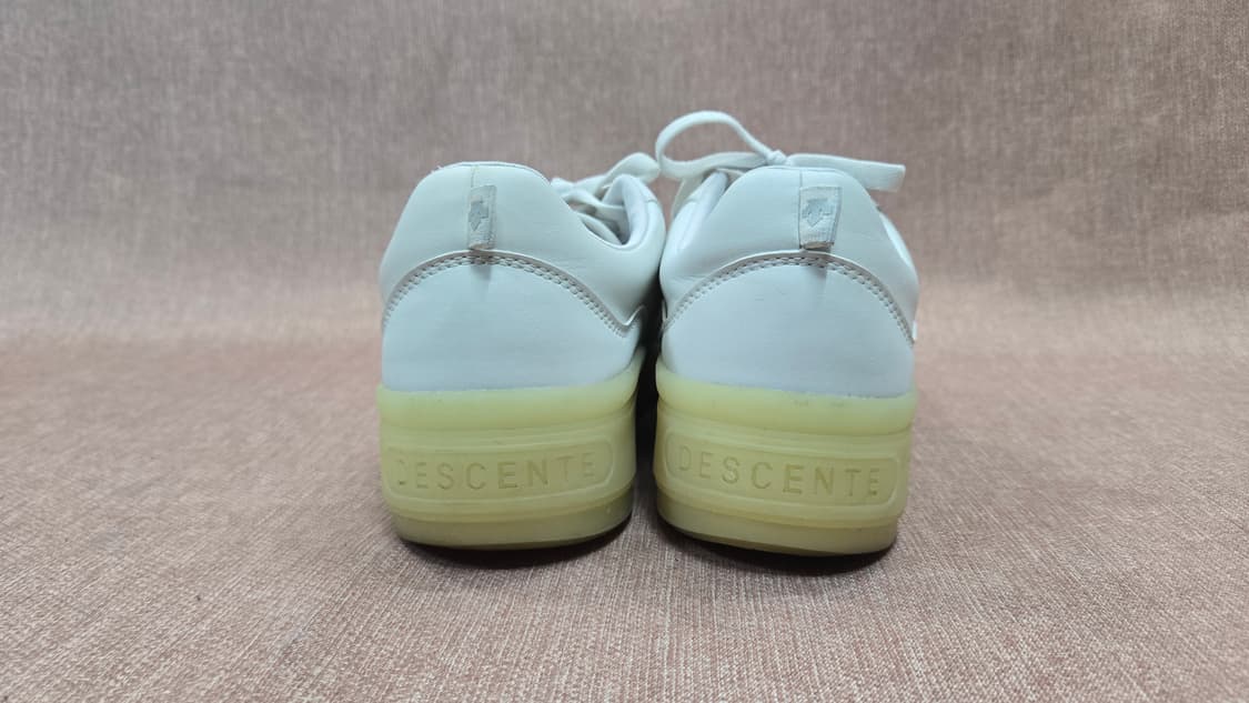 데상트 265mm-  공용 헤이즈 스니커즈    상품이미지5