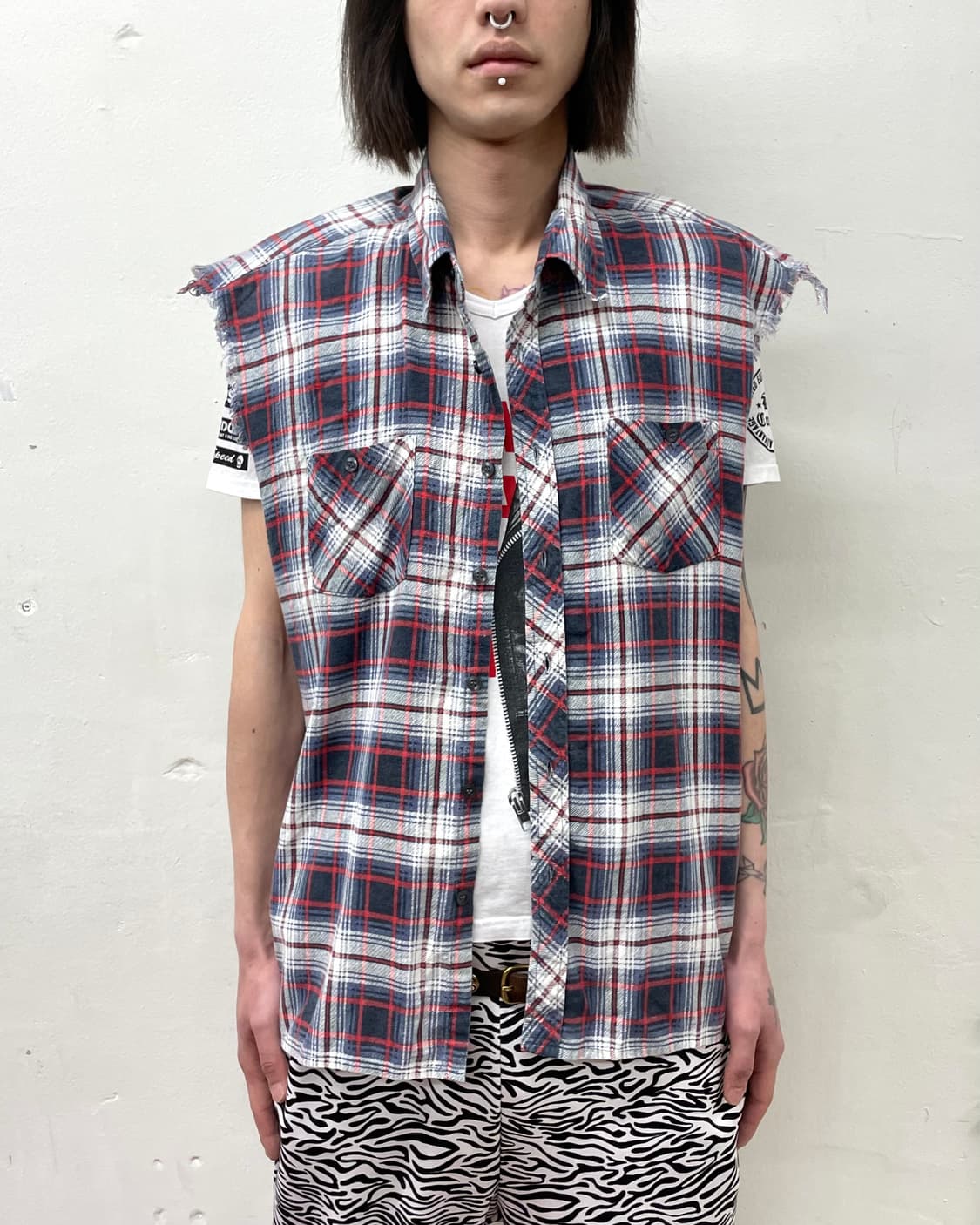 Shoulder Damage Shirt Vest 상품이미지1