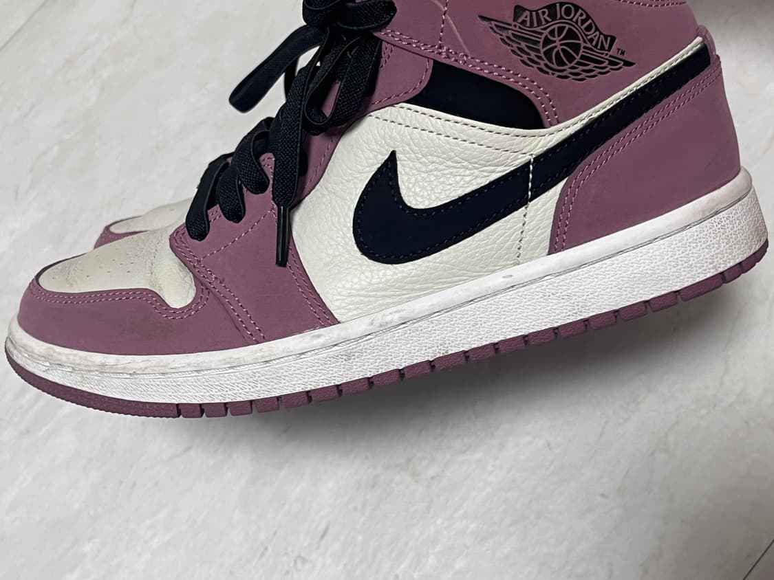 나이키 조던1 미드 멀베리 240 상품이미지5