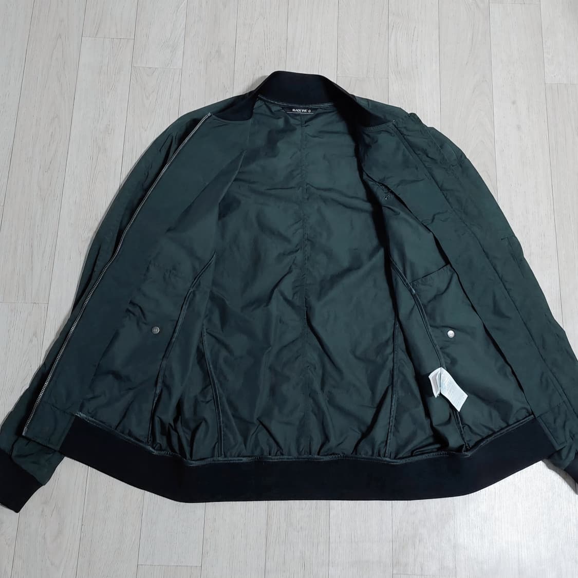 {새상품} 블랙야크 경량 자켓 [95] 상품이미지2