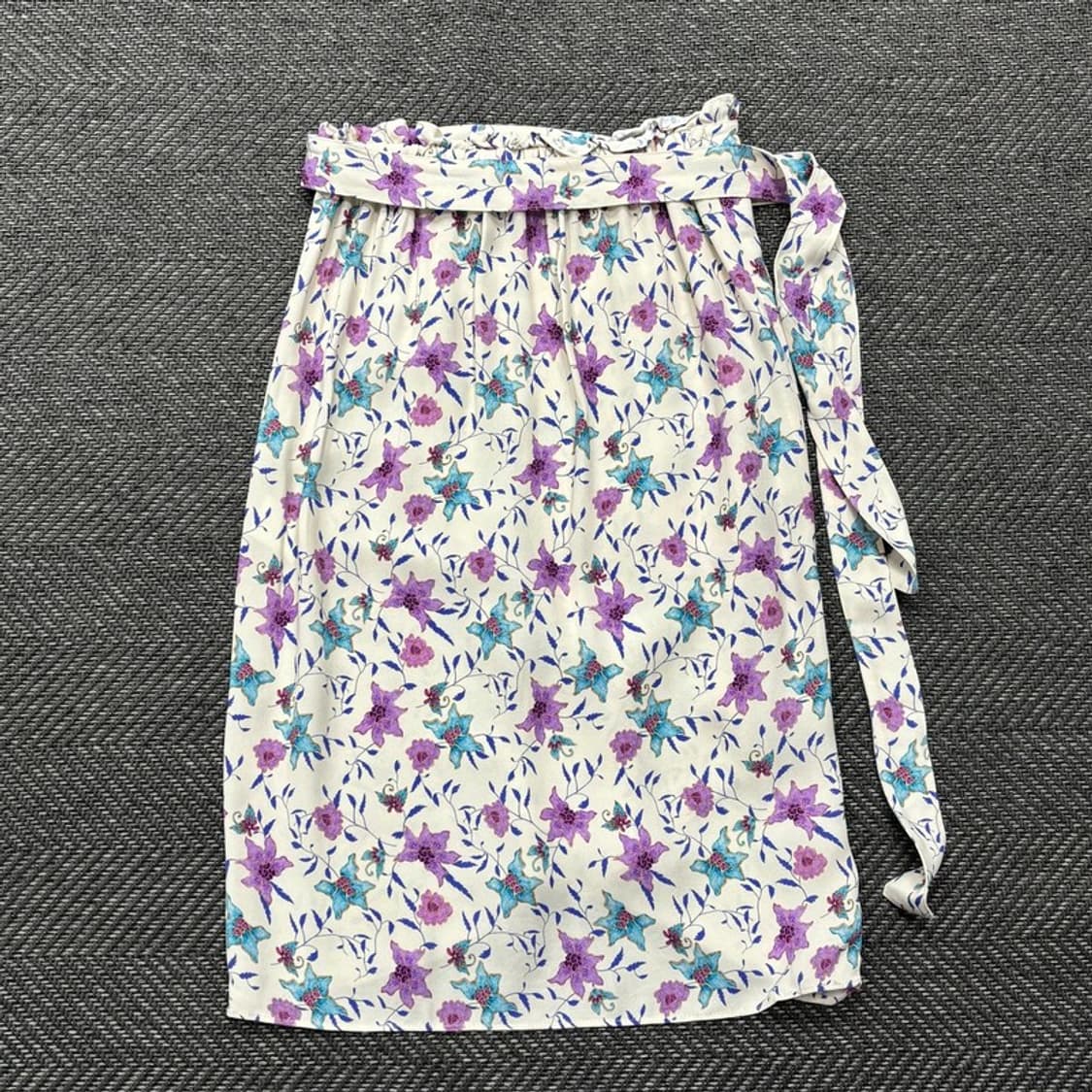 아떼바네사브루노 플라워 스커트v0440 상품이미지2