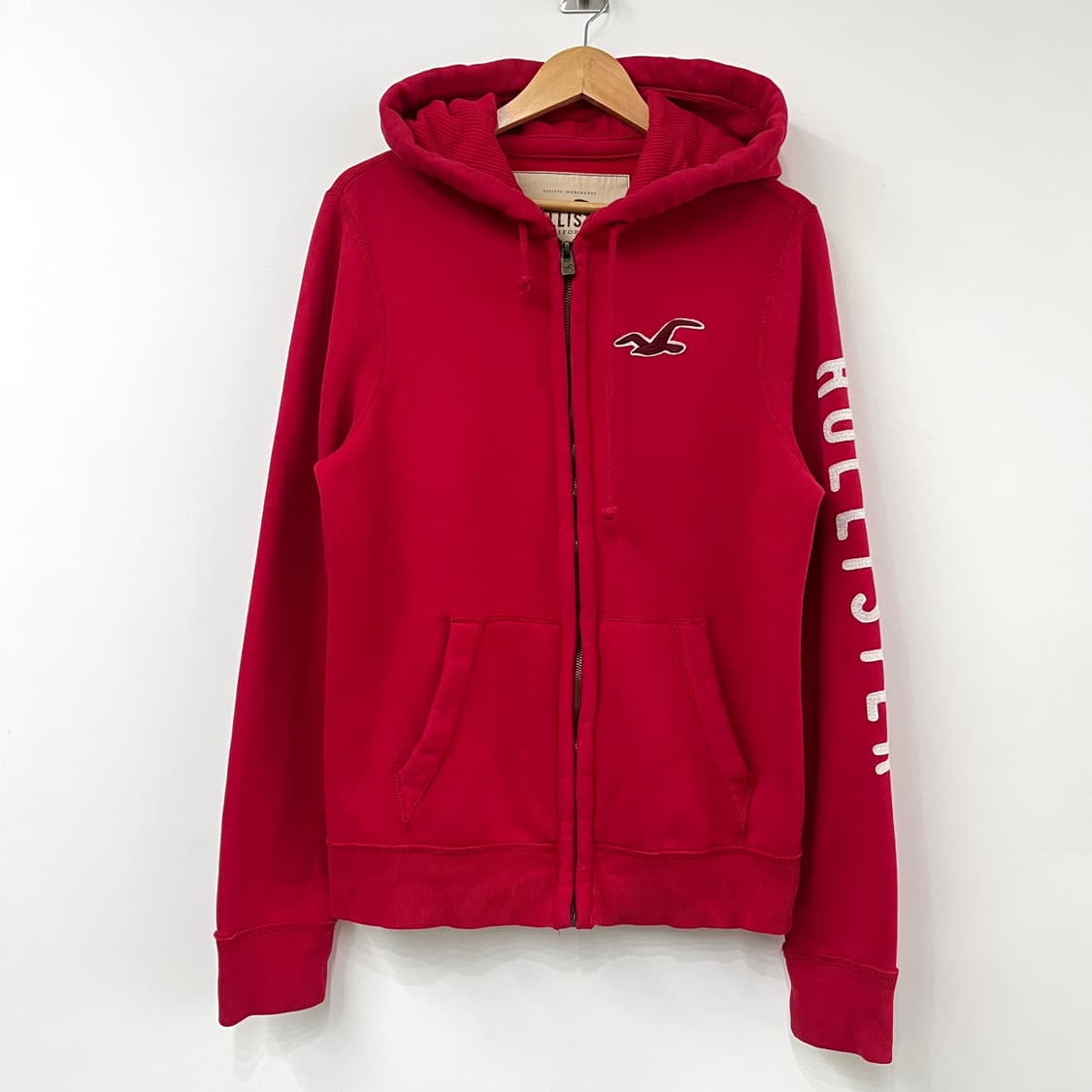 홀리스터 자수로고 레드 후드집업 상품이미지2