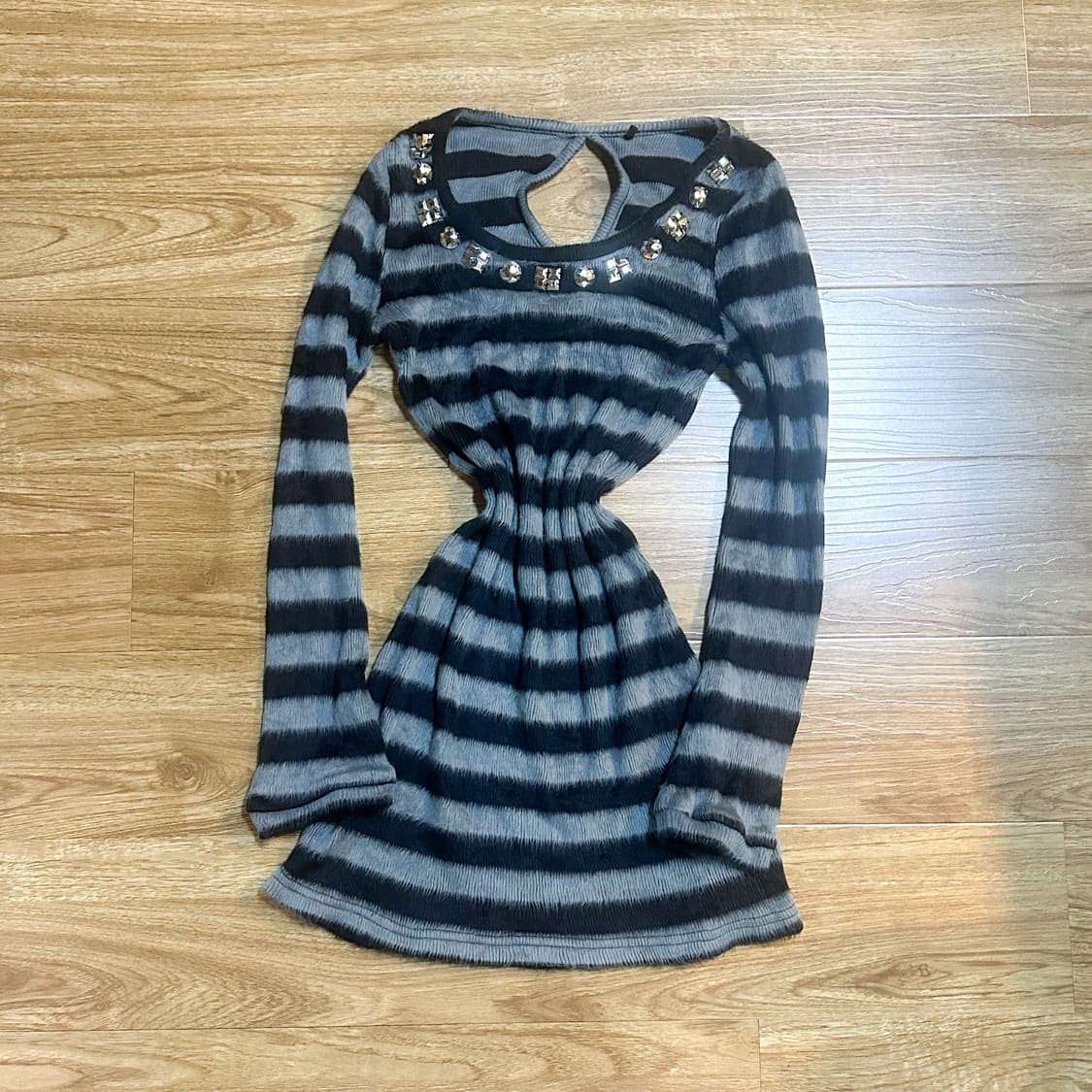 빈티지 보석 스트라이프 니트 원피스 오네갸루 로걀 베메클 오리엔탈 긱시크 상품이미지1