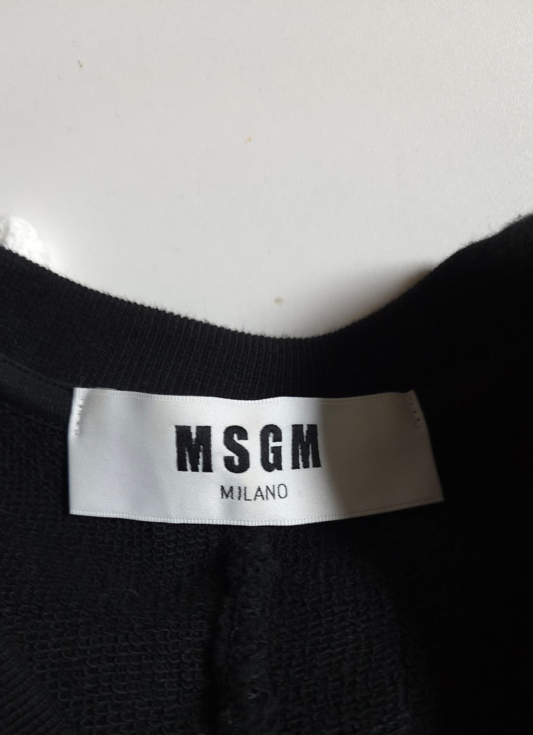 MSGM 엠에스지엠 프릴 니트 블랙 긴팔 티셔츠 44~66 상품이미지9