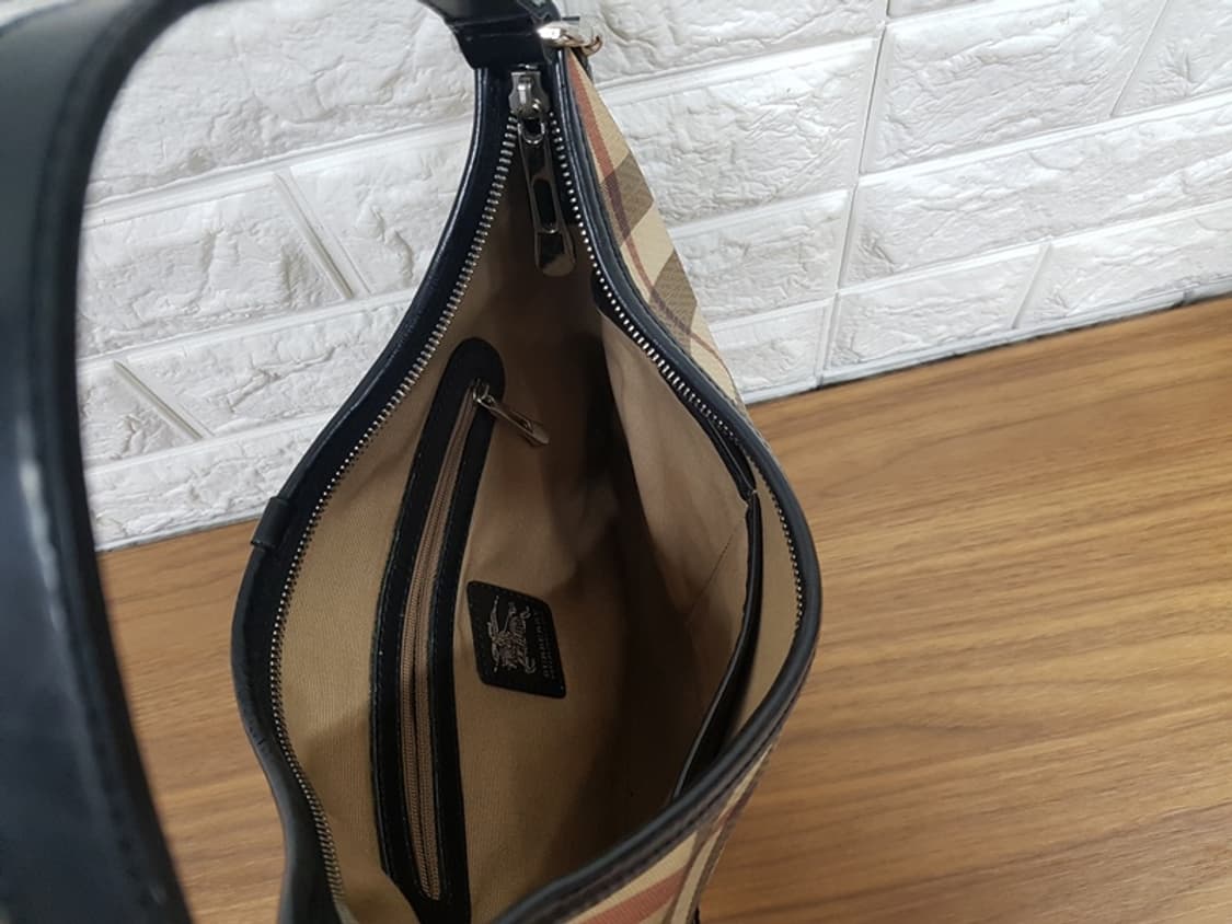 버버리 호보백 숄더백 (정품) 상품이미지7