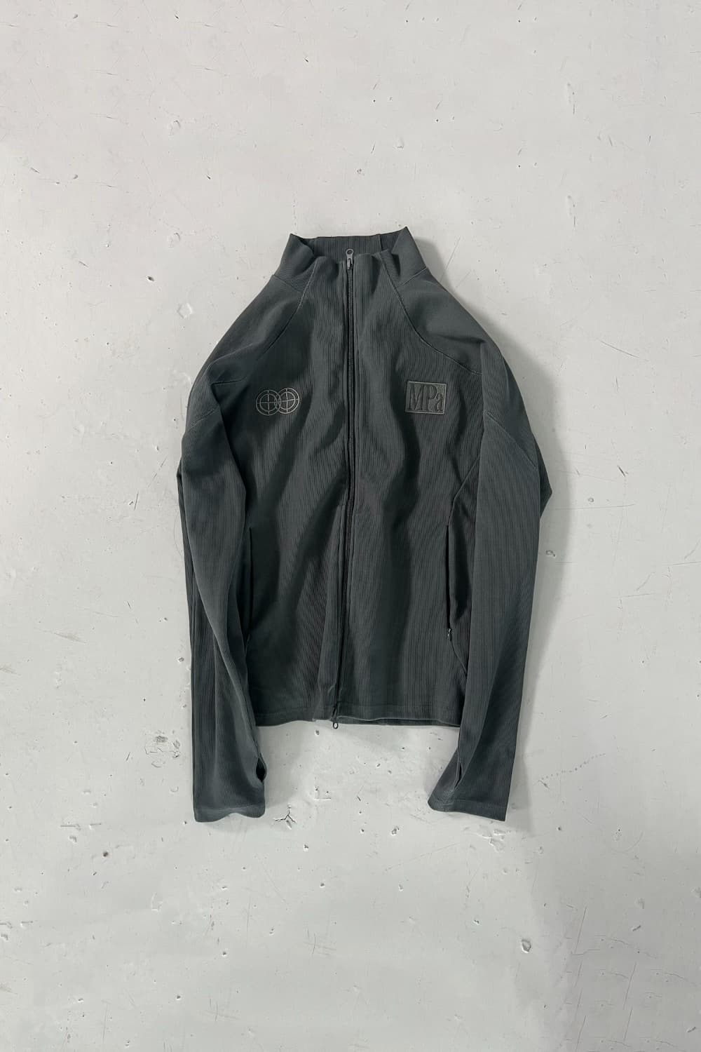 플라스틱프로덕트 MPa RIBBED ZIP JACKET (차콜) M 상품이미지1