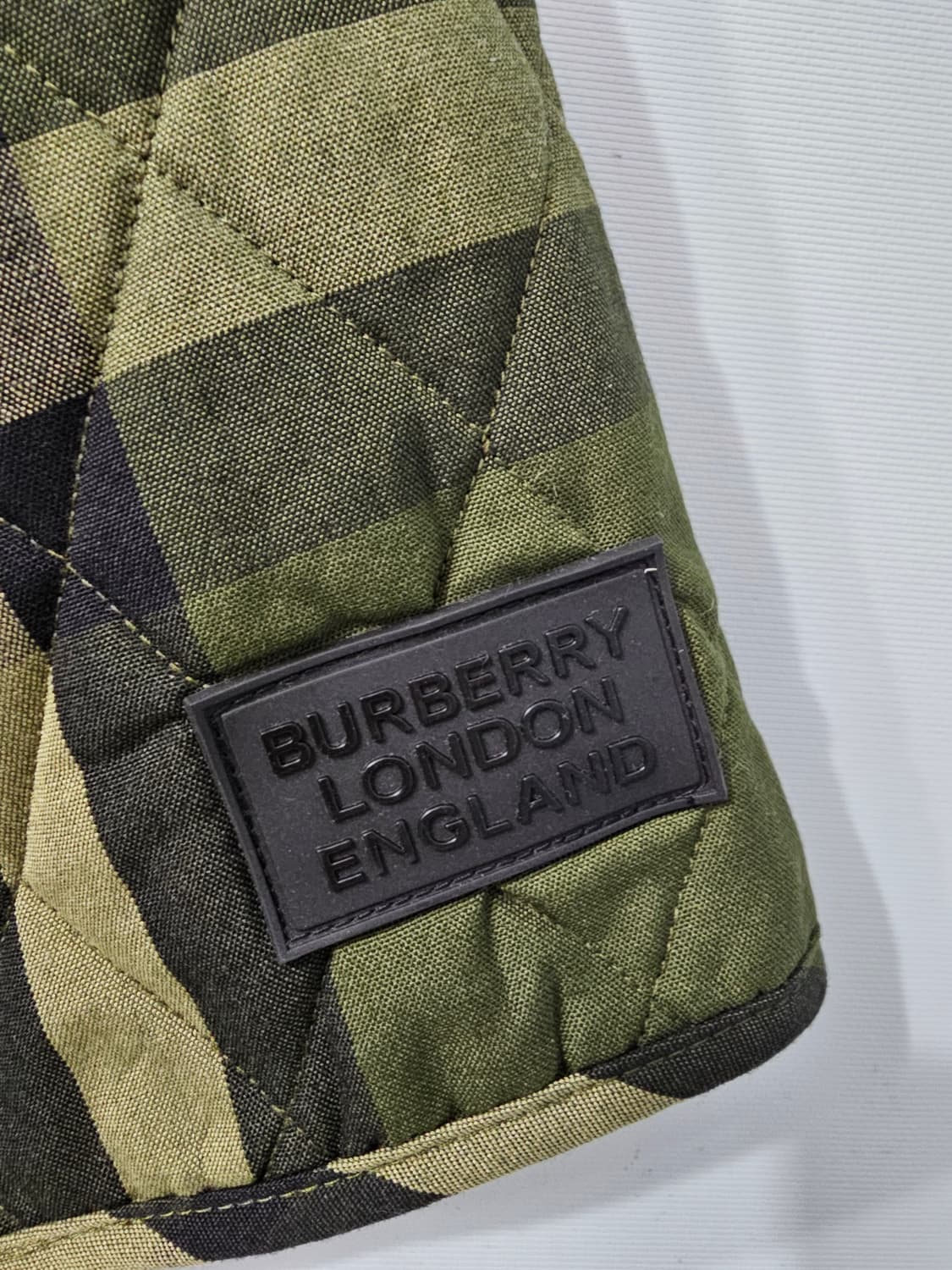 버버리 퀼팅 체크 자켓 55~66 상품이미지8