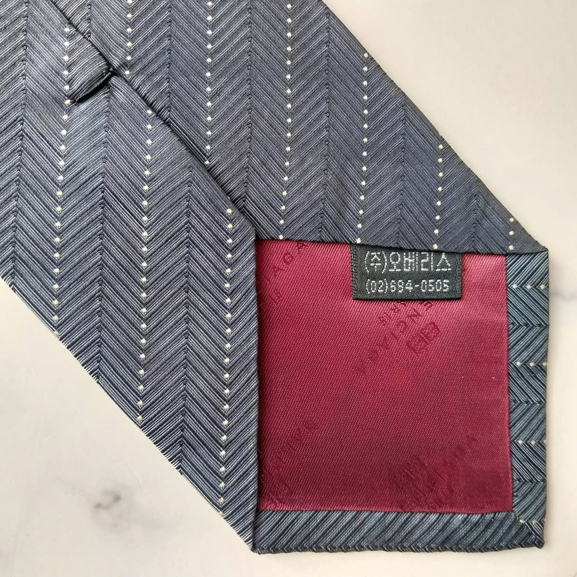 발렌시아가 실크 그레이 패턴 넥타이 9.2cm A등급 K1663
 상품이미지9