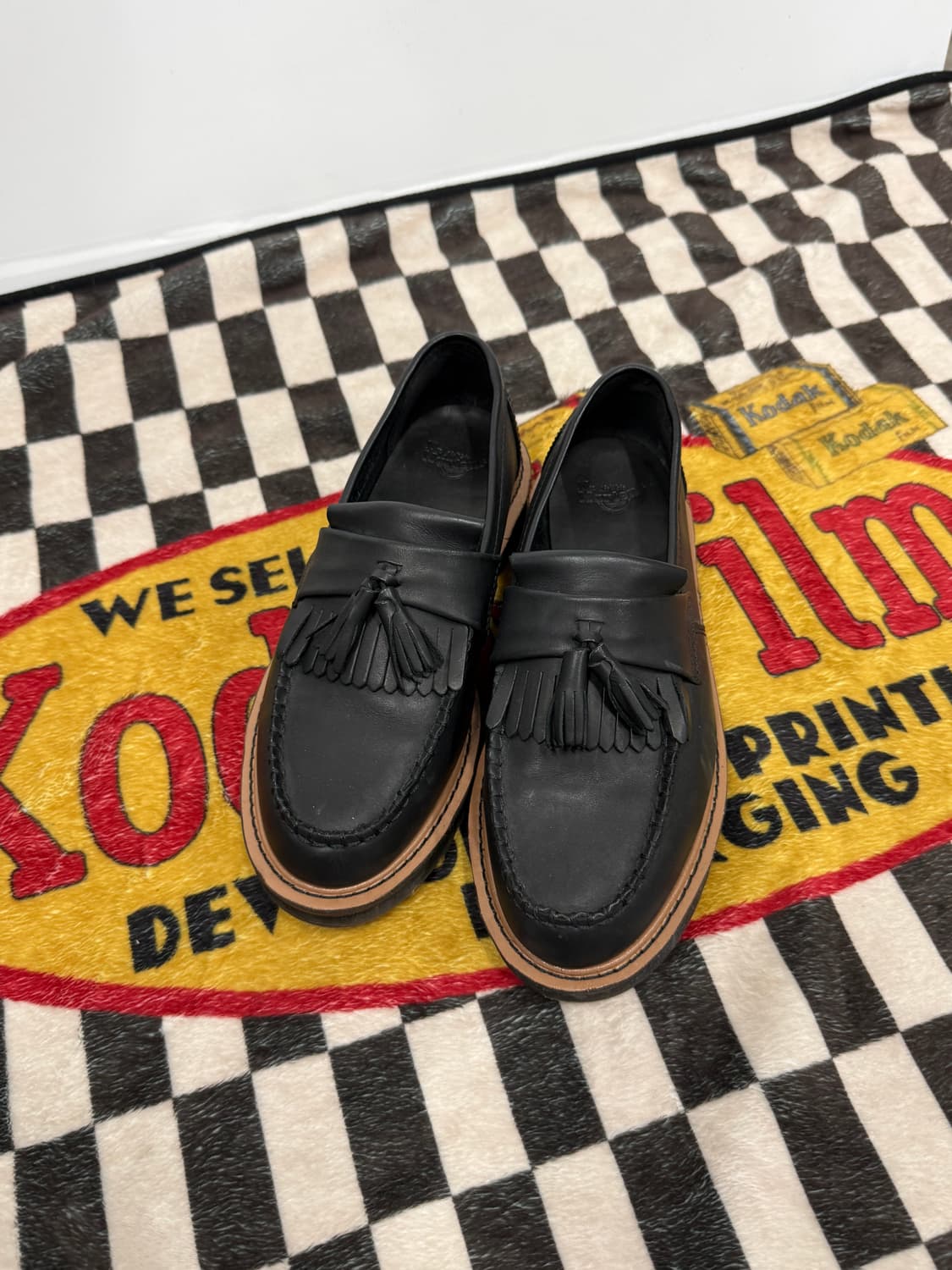 Dr. Martens Adrian Loafer 상품이미지1