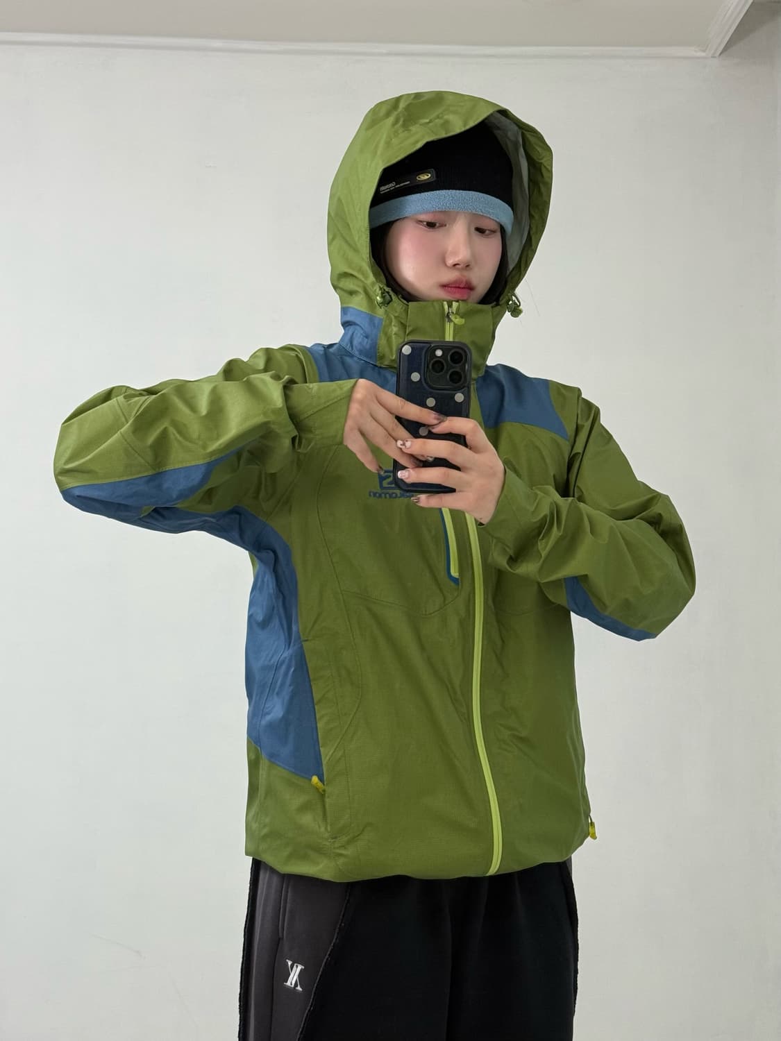 살로몬 그린 바람막이 상품이미지1