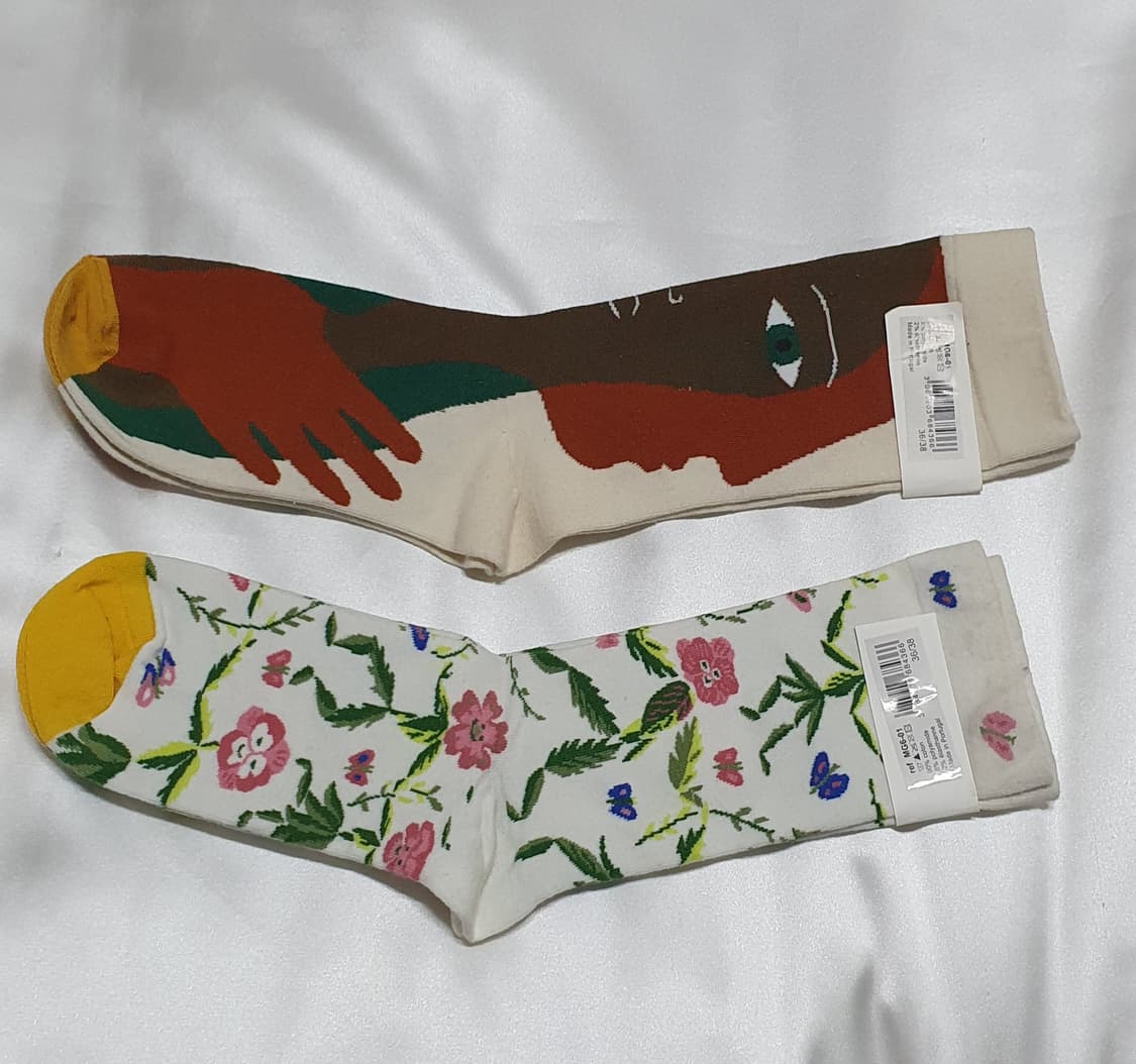 크림베이지 그린브라운 플라워 추상화 Bonne Maison 본메종 양말  상품이미지1