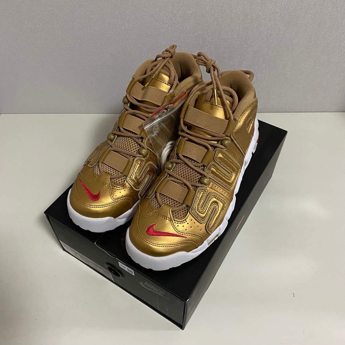 [265] 17SS 슈프림 Supreme 나이키 에어 모어 업템포 골드 상품이미지2