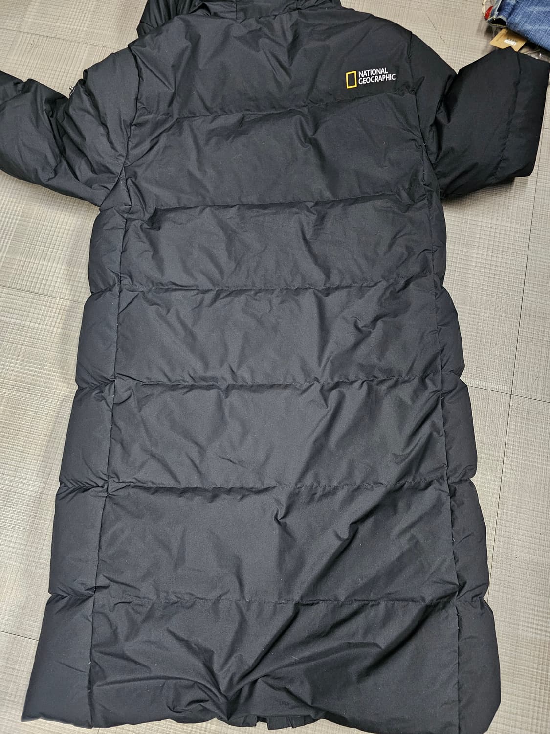 내셔널지오그래픽 블랙 구스다운 롱패딩 상품이미지7