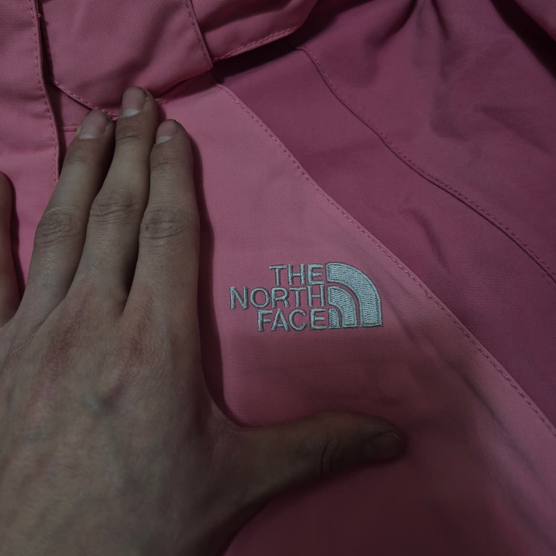노스페이스 여성 핑크 하이벤트 후드 바람막이 스키점퍼 L(90) 상품이미지5