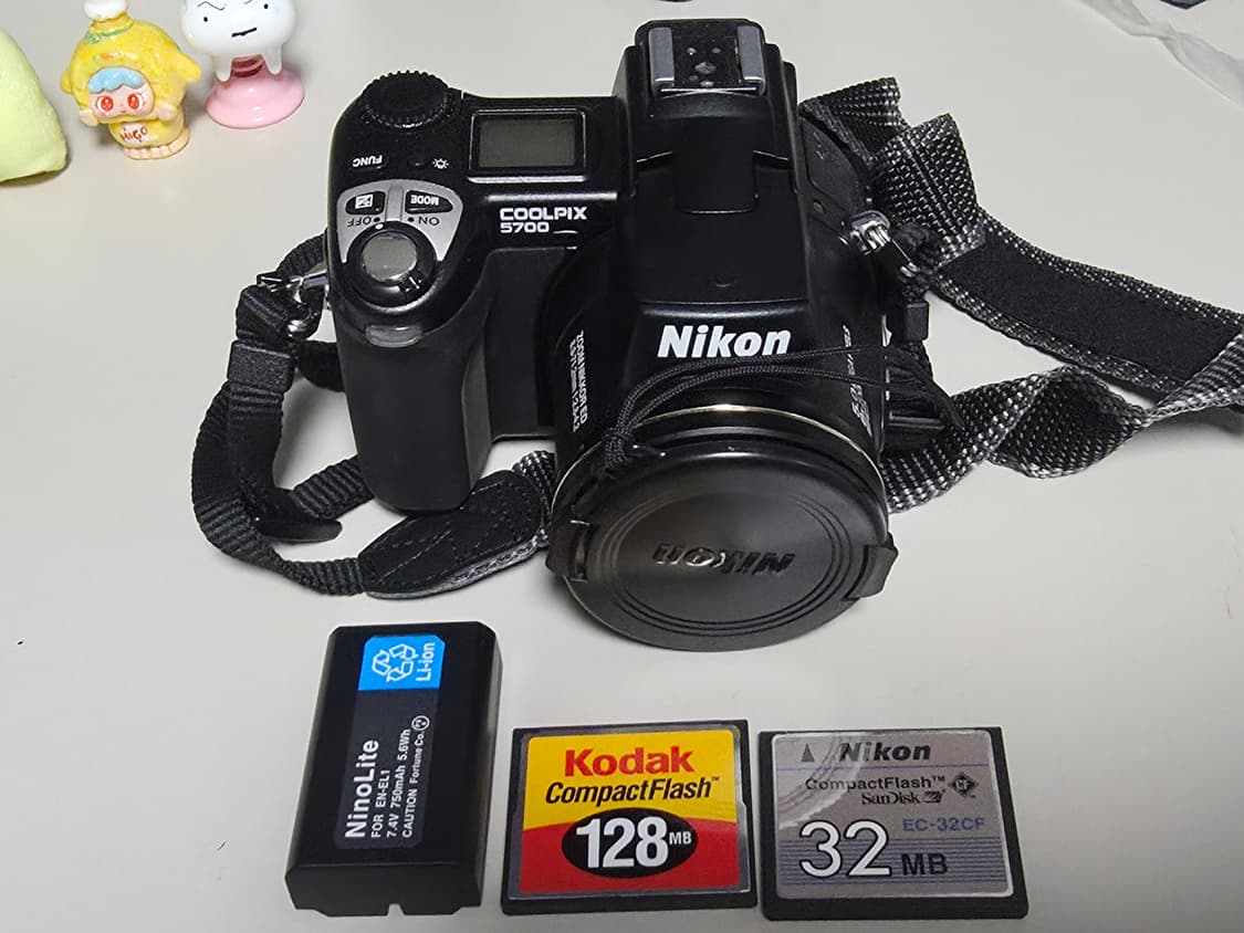니콘 쿨픽스 5700 빈티지 디지털카메라 상품이미지8