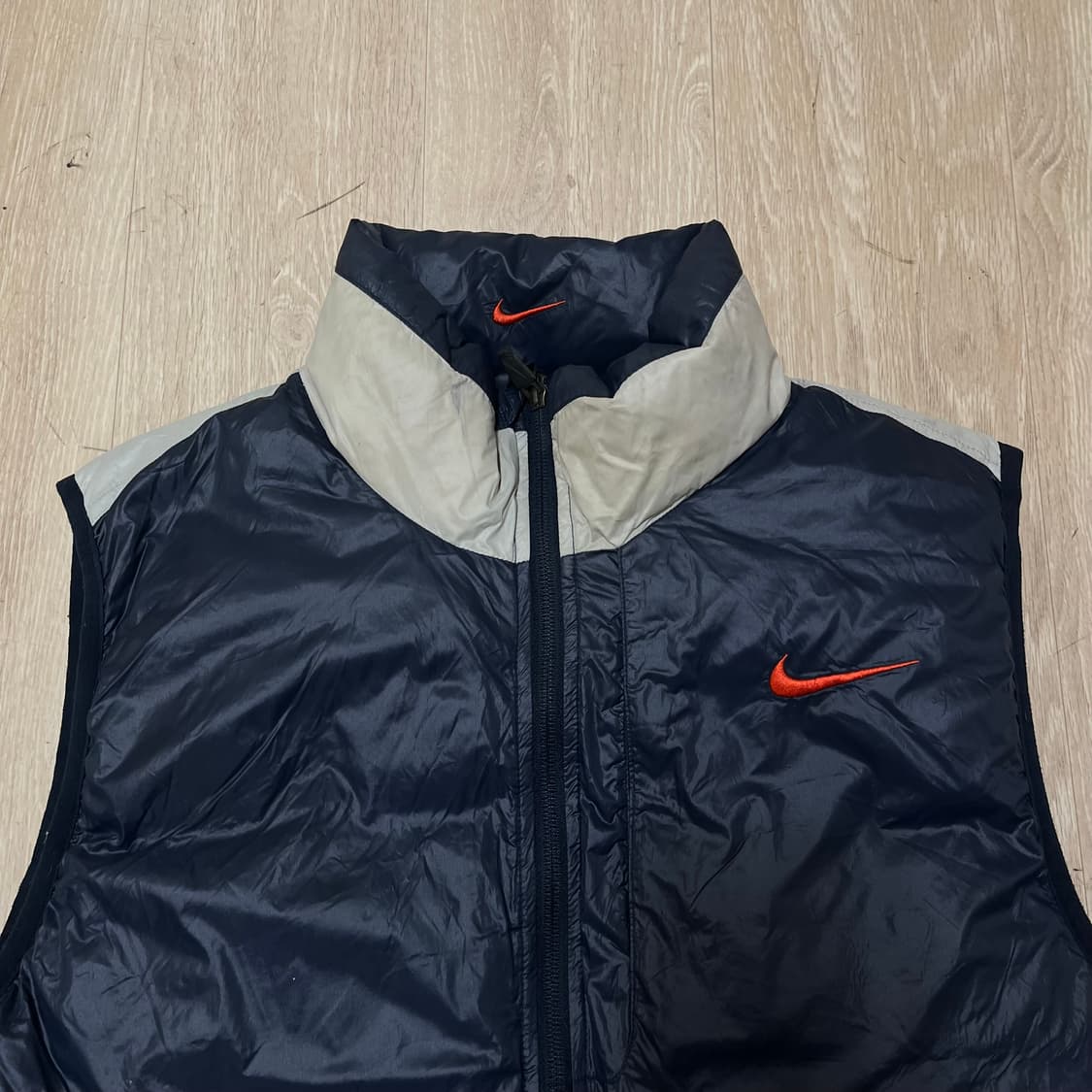 나이키 스우시 투톤 덕다운 패딩조끼 XL/105 상품이미지2