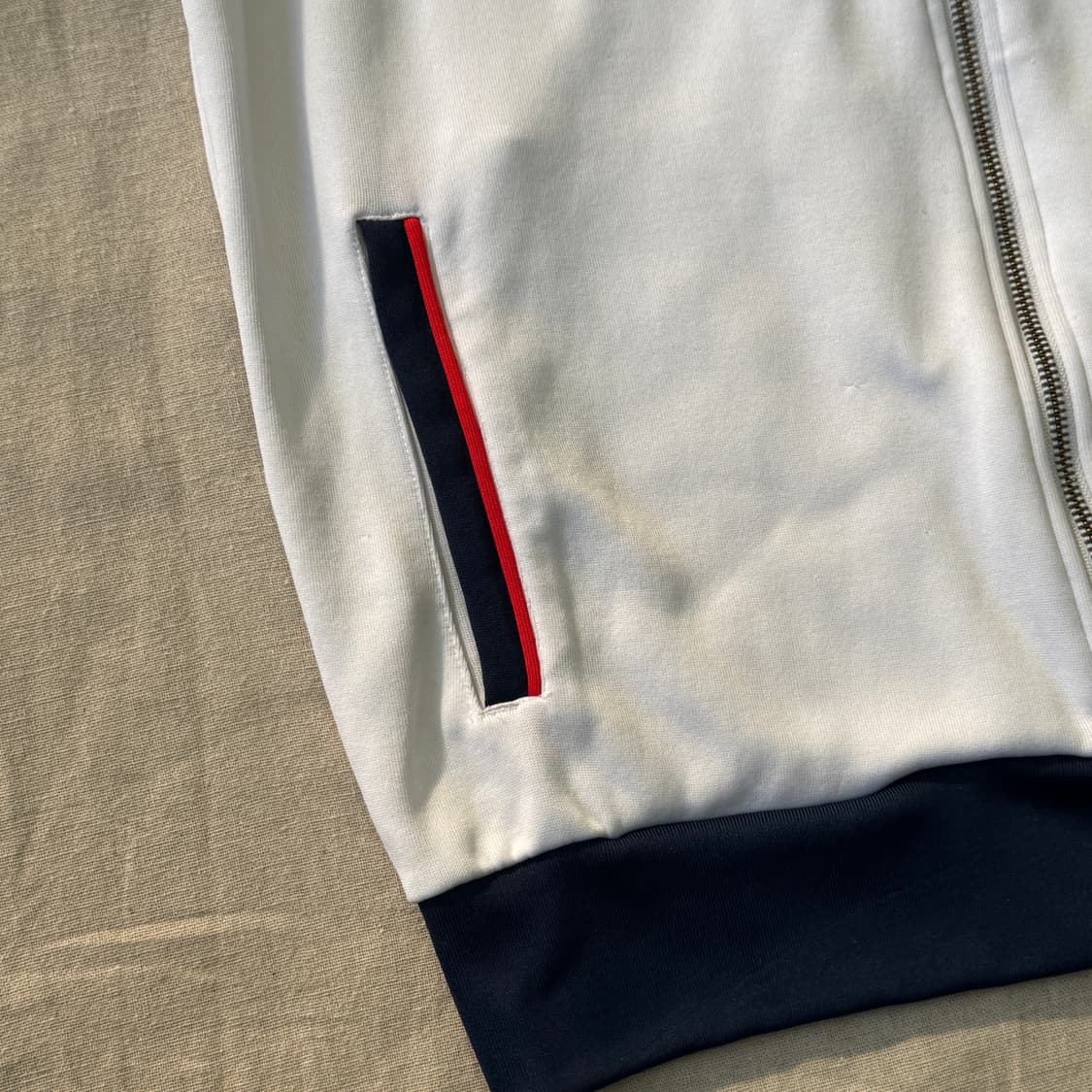 아디다스 화이트 네이비 슈퍼스타 트랙탑 져지 105 상품이미지4