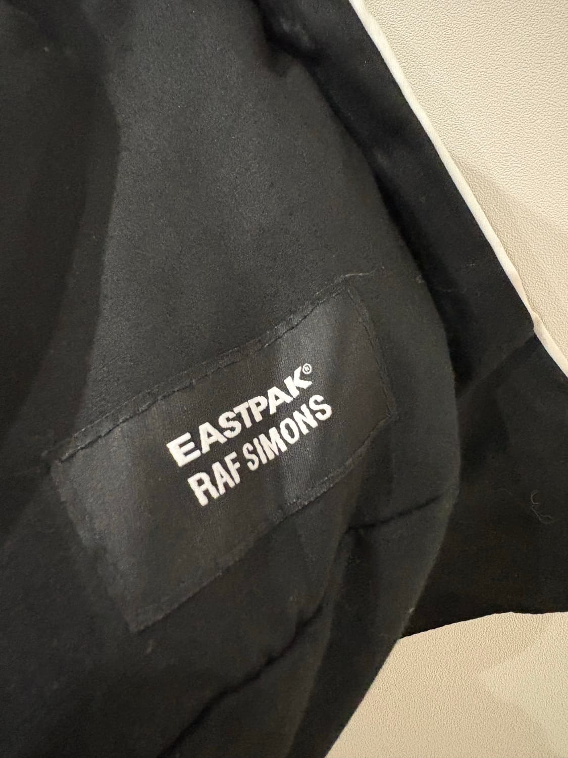 Raf Simons  SS19 Poster Backpack 상품이미지5