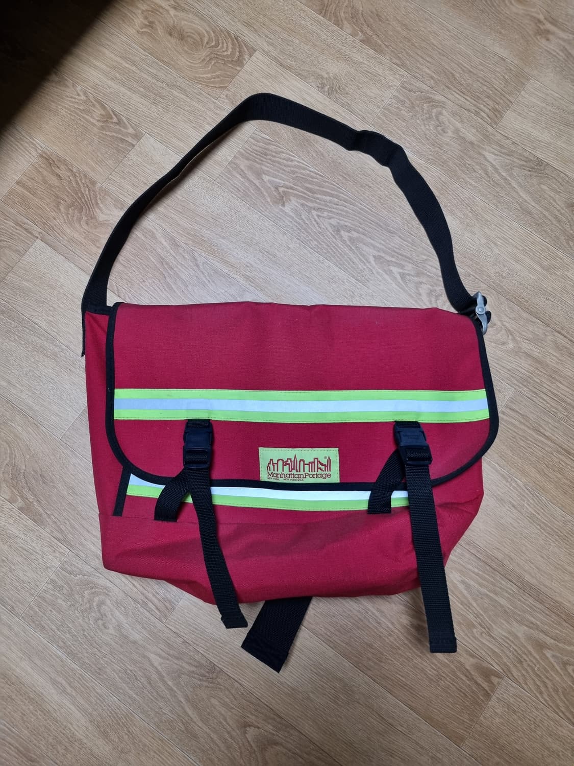 맨하탄포티지 메신저백 상품이미지1