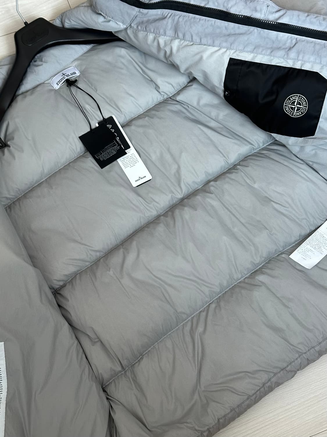 스톤아일랜드 크링클랩스 패딩 24fw 3XL(110) 새상품 상품이미지4