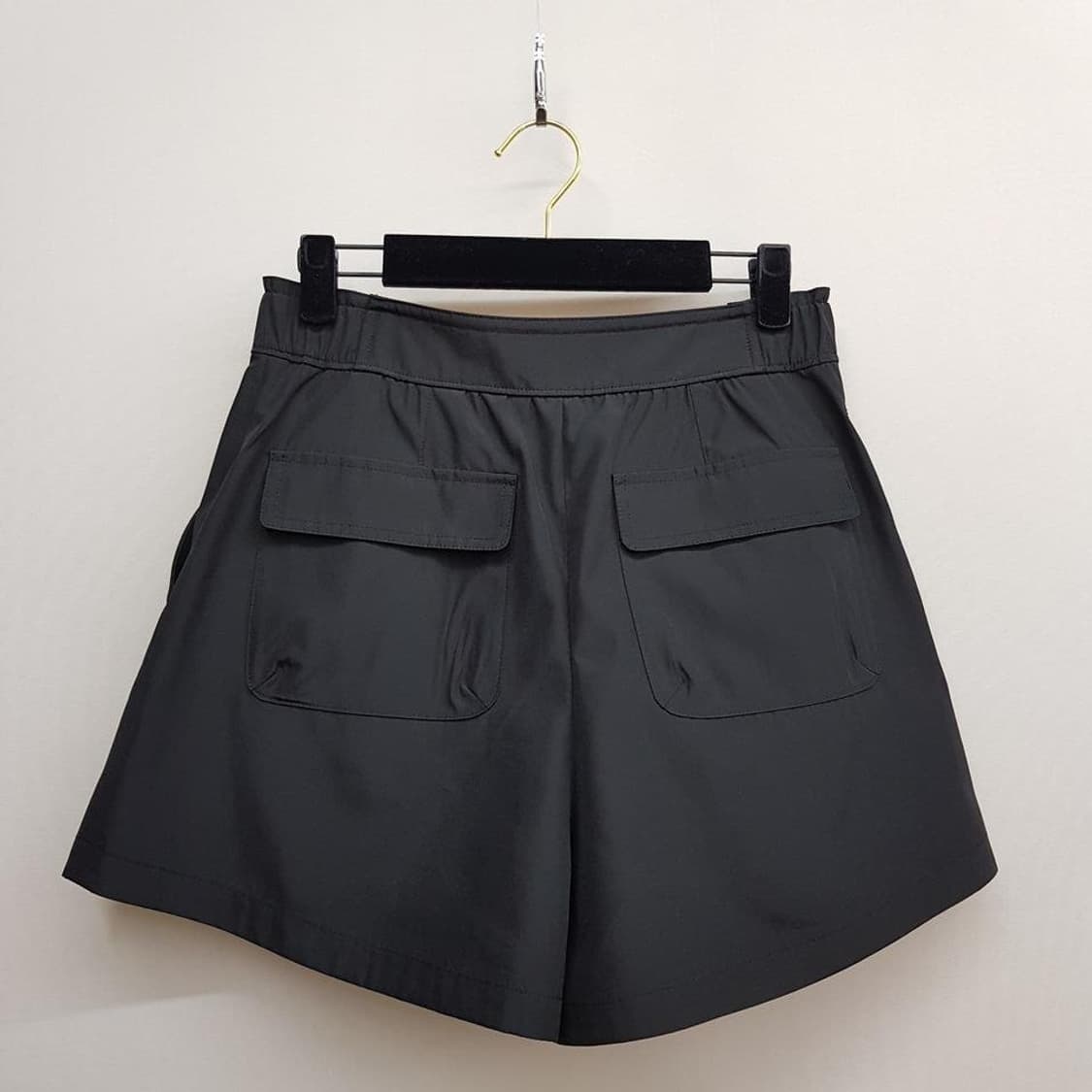 한섬 마인 2025 사이드 밴딩 투턱 쇼츠 64-94사이즈 상품이미지6