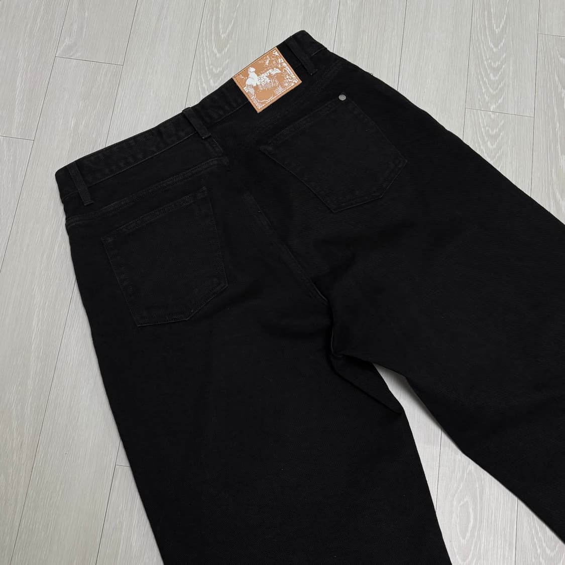 모드나인 Smile and Tears MOD7ww 블랙 데님 팬츠 상품이미지3