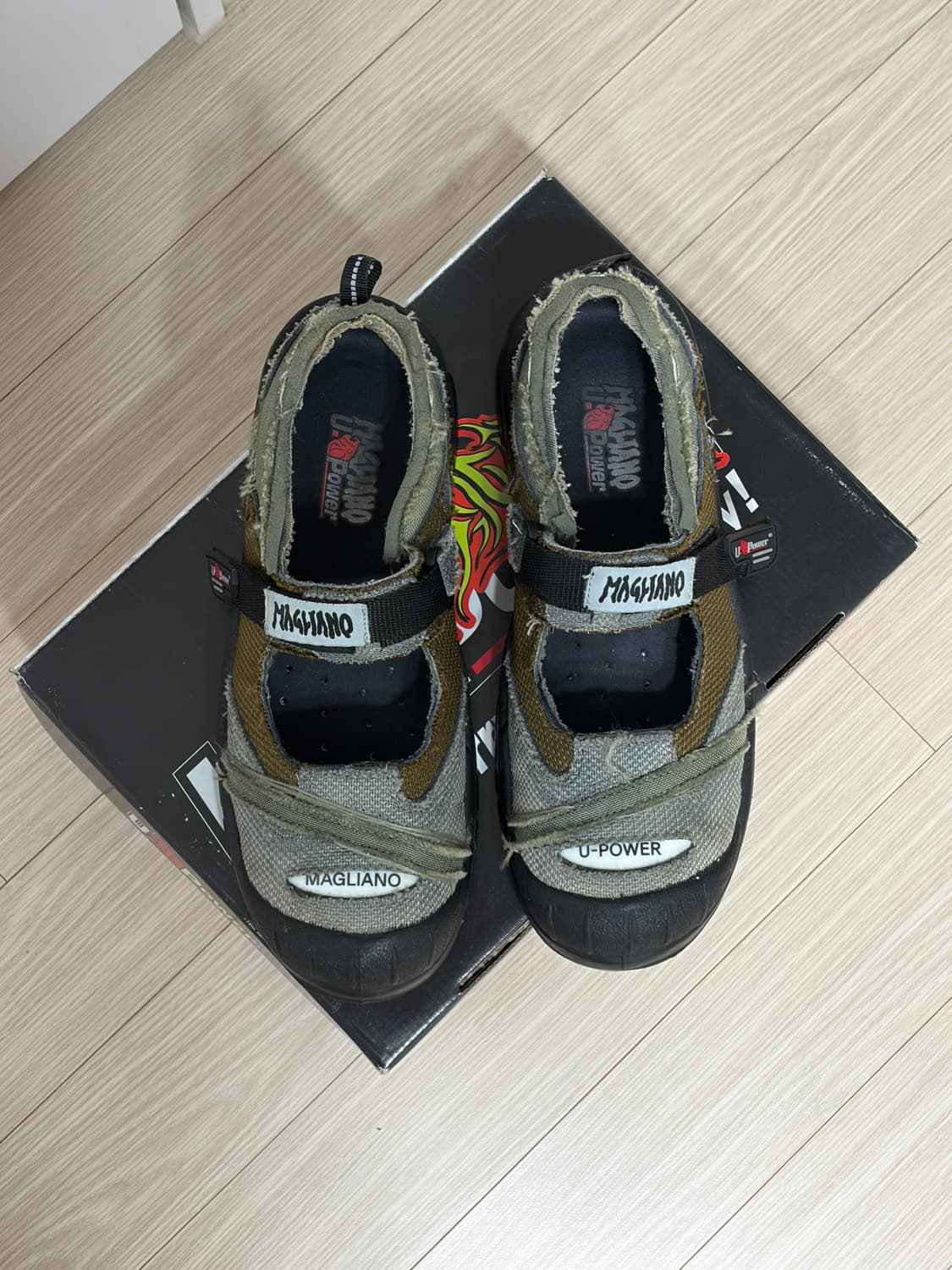 MAGLIANO × U-POWER Scandy 42 사이즈 상품이미지3