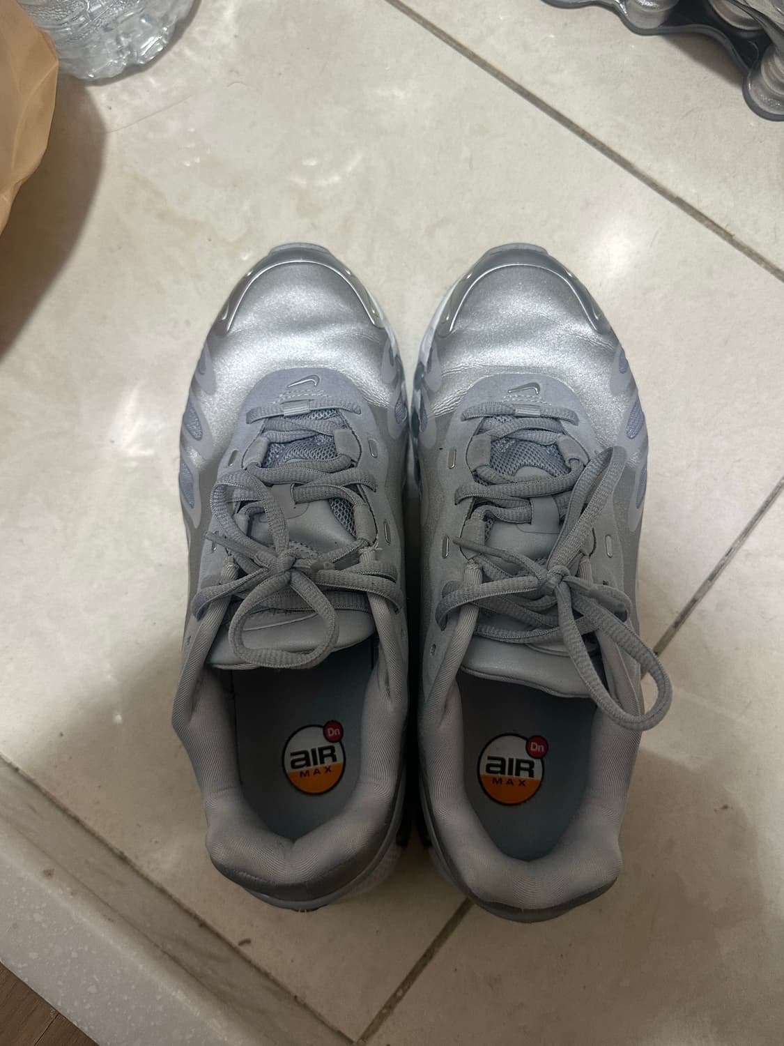 나이키 에어맥스 Dn8 울프 그레이 메탈릭 실버 상품이미지5