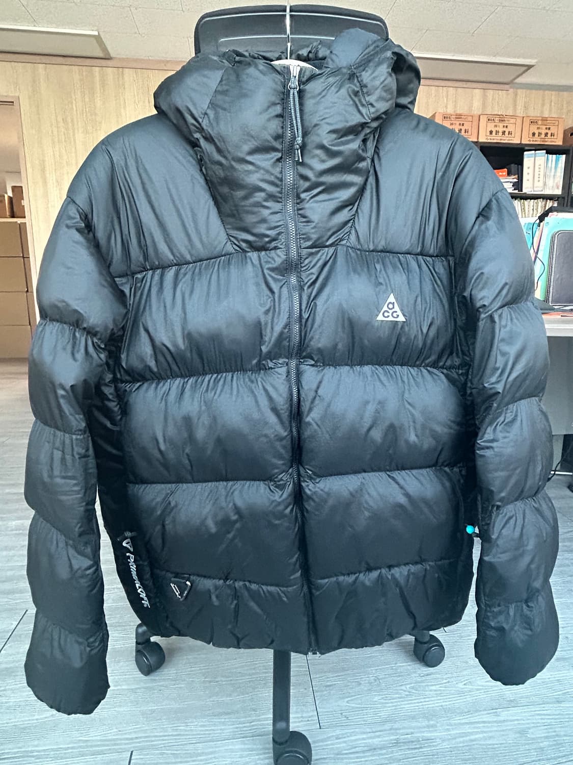 나이키 ACG 써마핏 블랙 패딩 자켓 L 상품이미지4