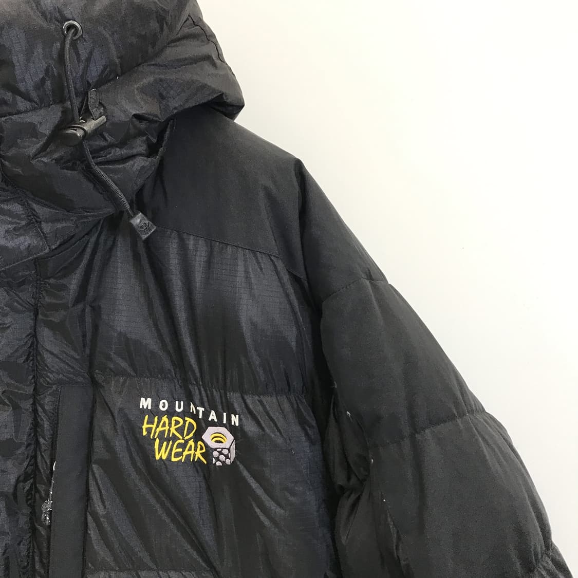 마운틴하드웨어 콘듀잇 구스다운 패딩점퍼 [L사이즈] 상품이미지2