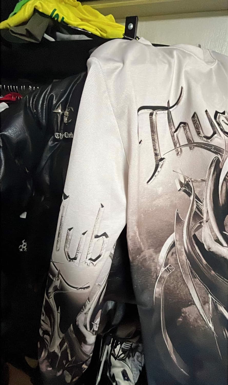 떠그클럽 악마 롱 슬리브 상품이미지2