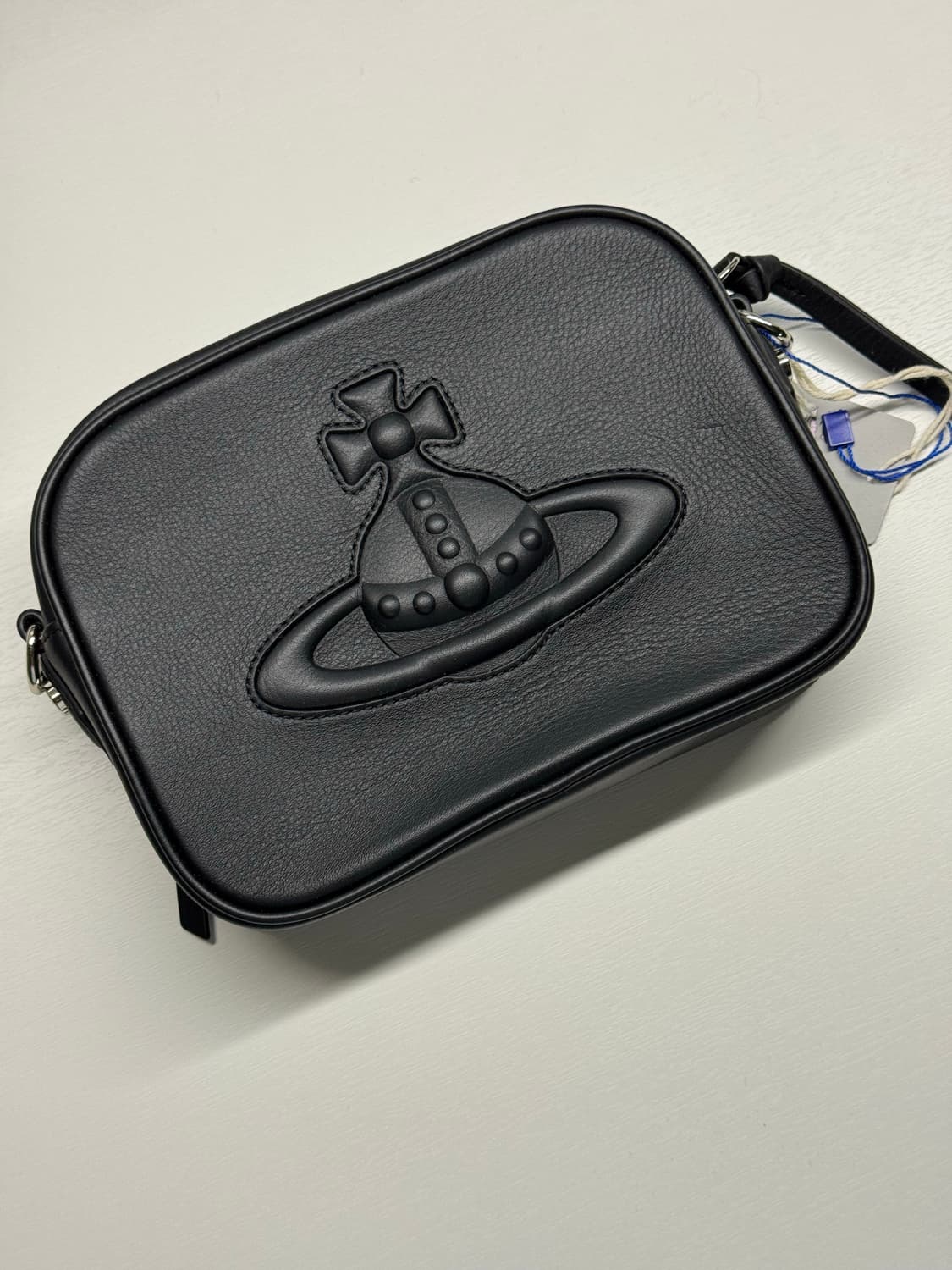 비비안웨스트우드 안나 크로스백 상품이미지1