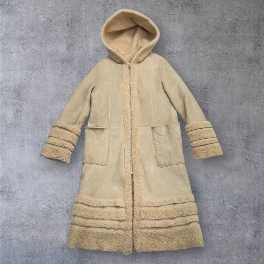 디케이엔와이 DKNY 베이지 후드 무스탕 롱코트 상품이미지1