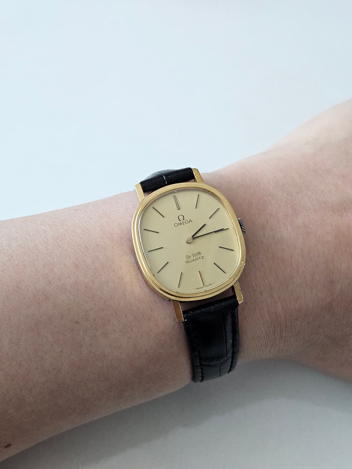 오메가 드빌 금장 쿼츠 시계 고장품 상품이미지2