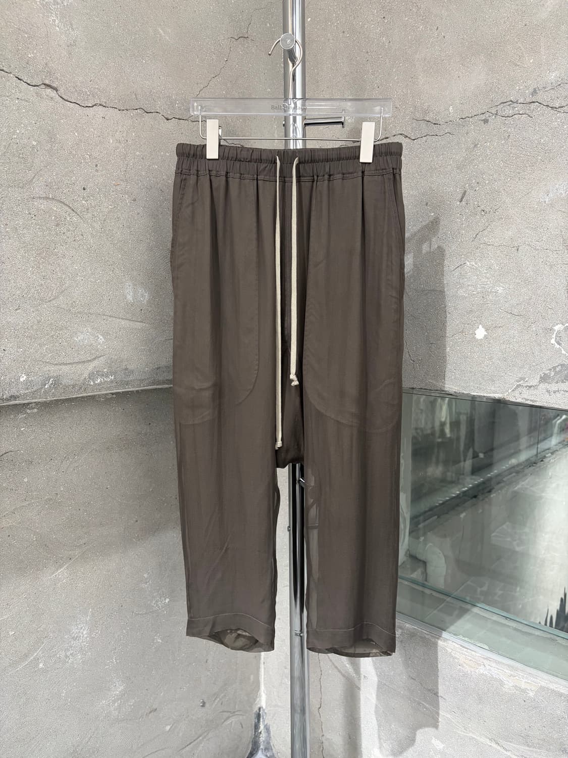 릭오웬스 실크 드로스트링 크롭 팬츠 상품이미지1