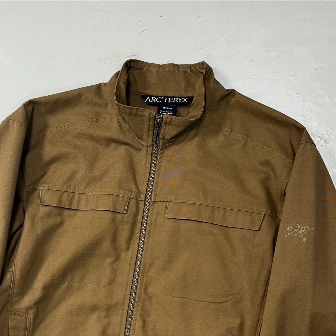 아크테릭스 크로스와이어 로고 워크자켓 상품이미지2