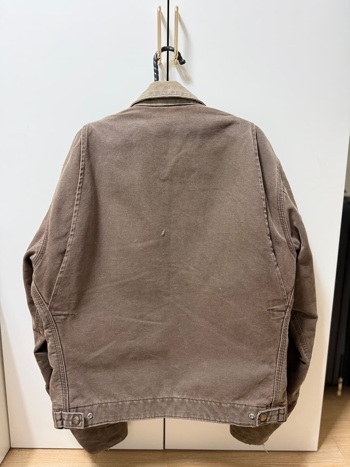 칼하트 자켓 J97 CHT 사이즈 M 상품이미지2