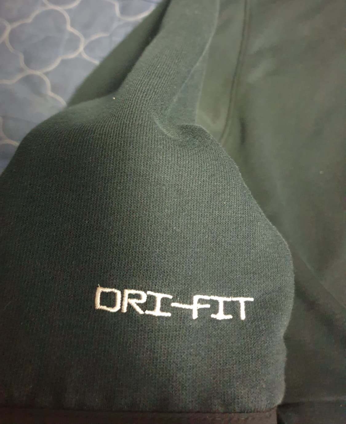 나이키 우먼 드라이핏 크롭 플라이 스탠다드 이슈 후드티 (M) 상품이미지4