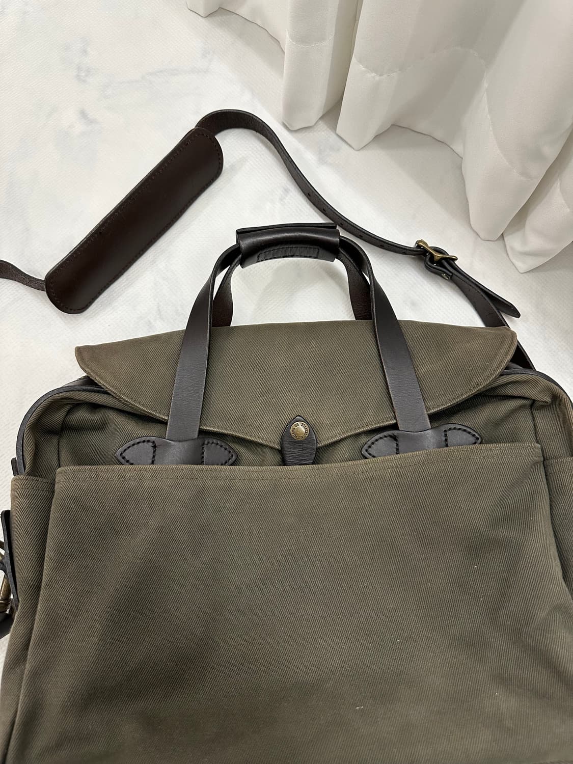 필슨 257 오터그린 토드백 크로스팩 상품이미지2