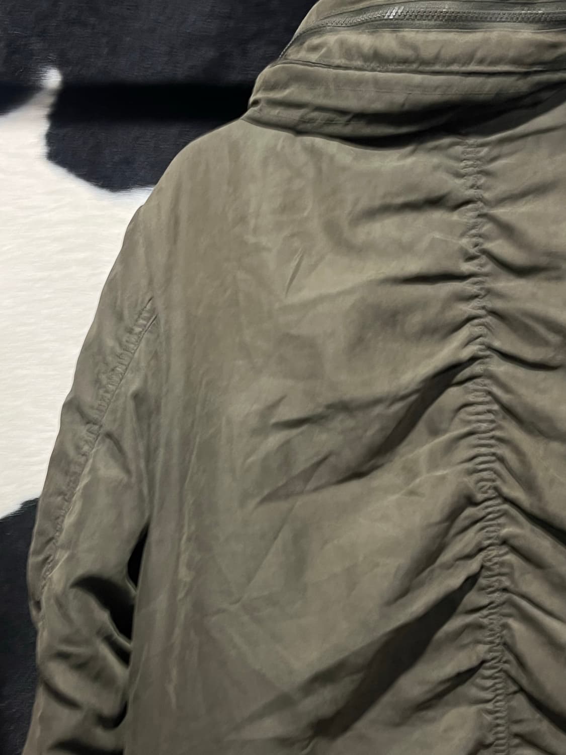 Y2K 투웨이 셔링 카키 자켓 상품이미지7