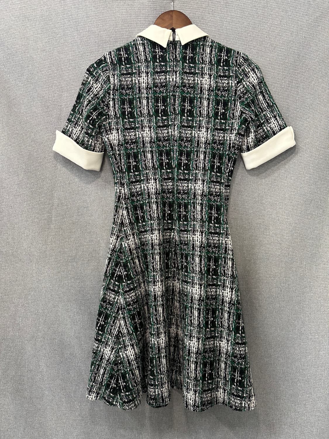 DKNY 트위드 체크 카라 원피스 상품이미지2